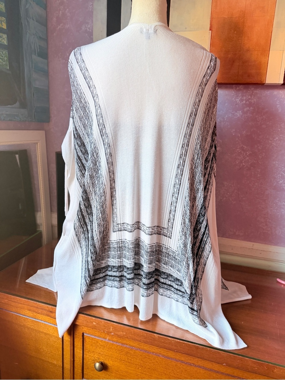 Splendid White Ribbed Knit Poncho - Picture 8 of 12